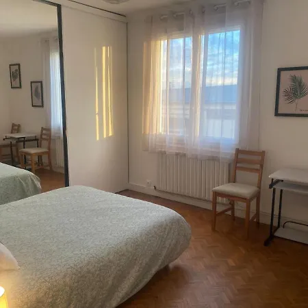 Maison Mylan, Simple And Practical! بيت للعطل شوليه